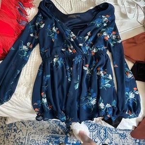 Size medium ASTR the label floral romper